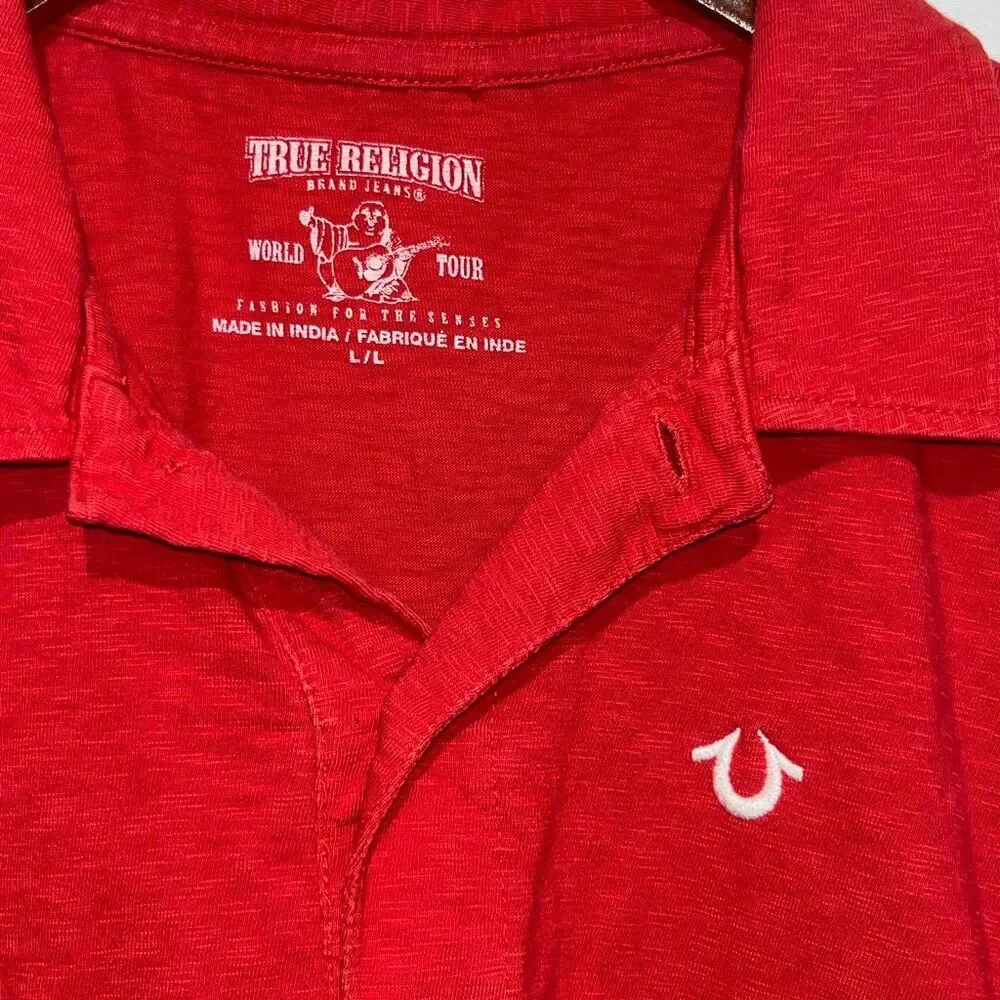 True Religion Men's Red Collared Two Button Short Sleeve Polo Shirt‎ Large